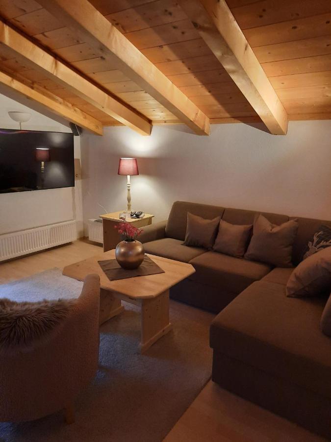 ホテル Haus Gmahblick Ferienwonungen アルプバッハ エクステリア 写真