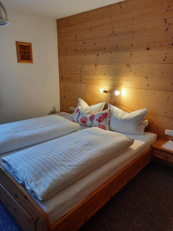 ホテル Haus Gmahblick Ferienwonungen アルプバッハ エクステリア 写真