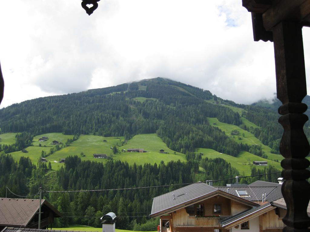 ホテル Haus Gmahblick Ferienwonungen アルプバッハ エクステリア 写真