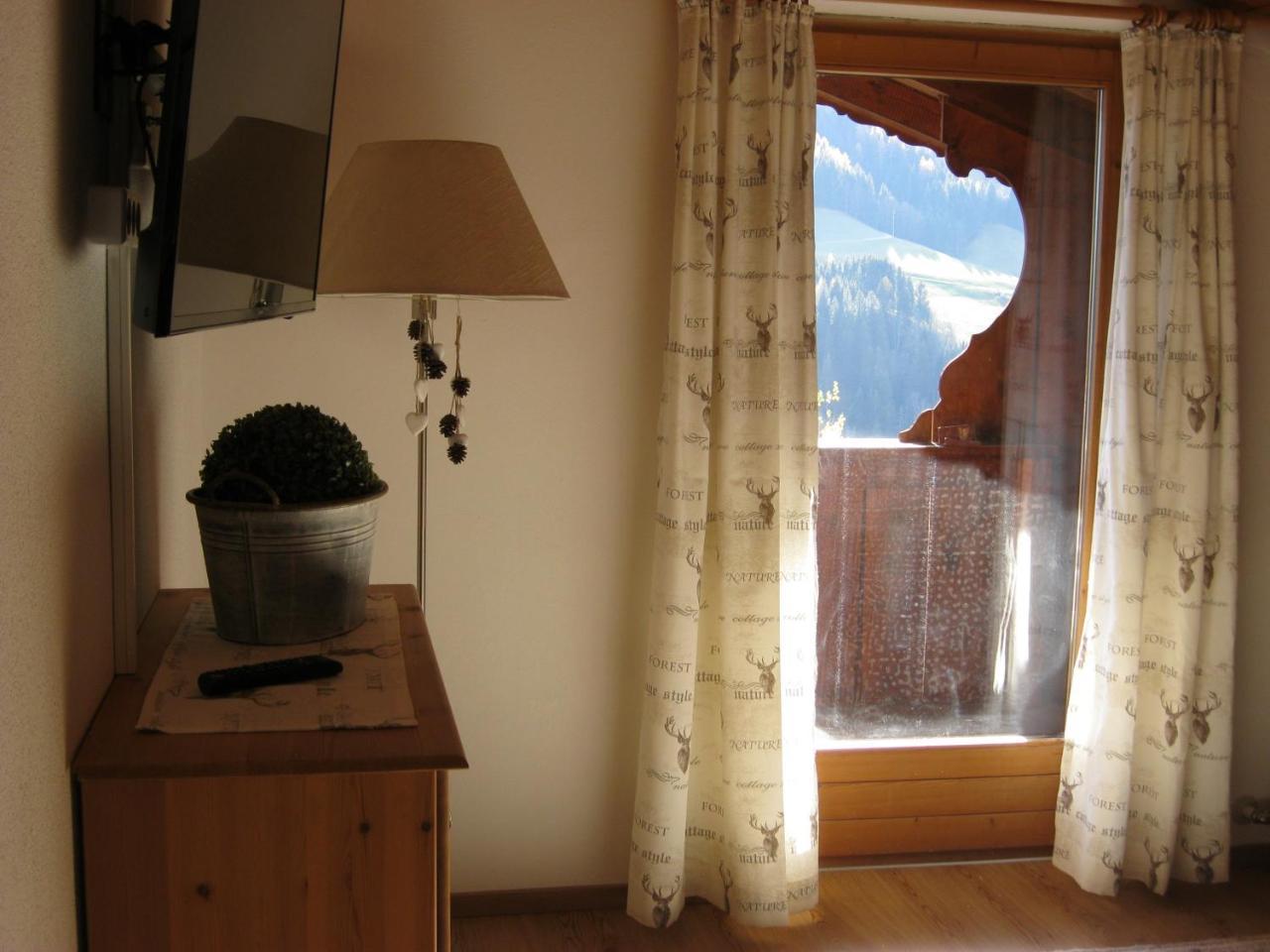 ホテル Haus Gmahblick Ferienwonungen アルプバッハ エクステリア 写真